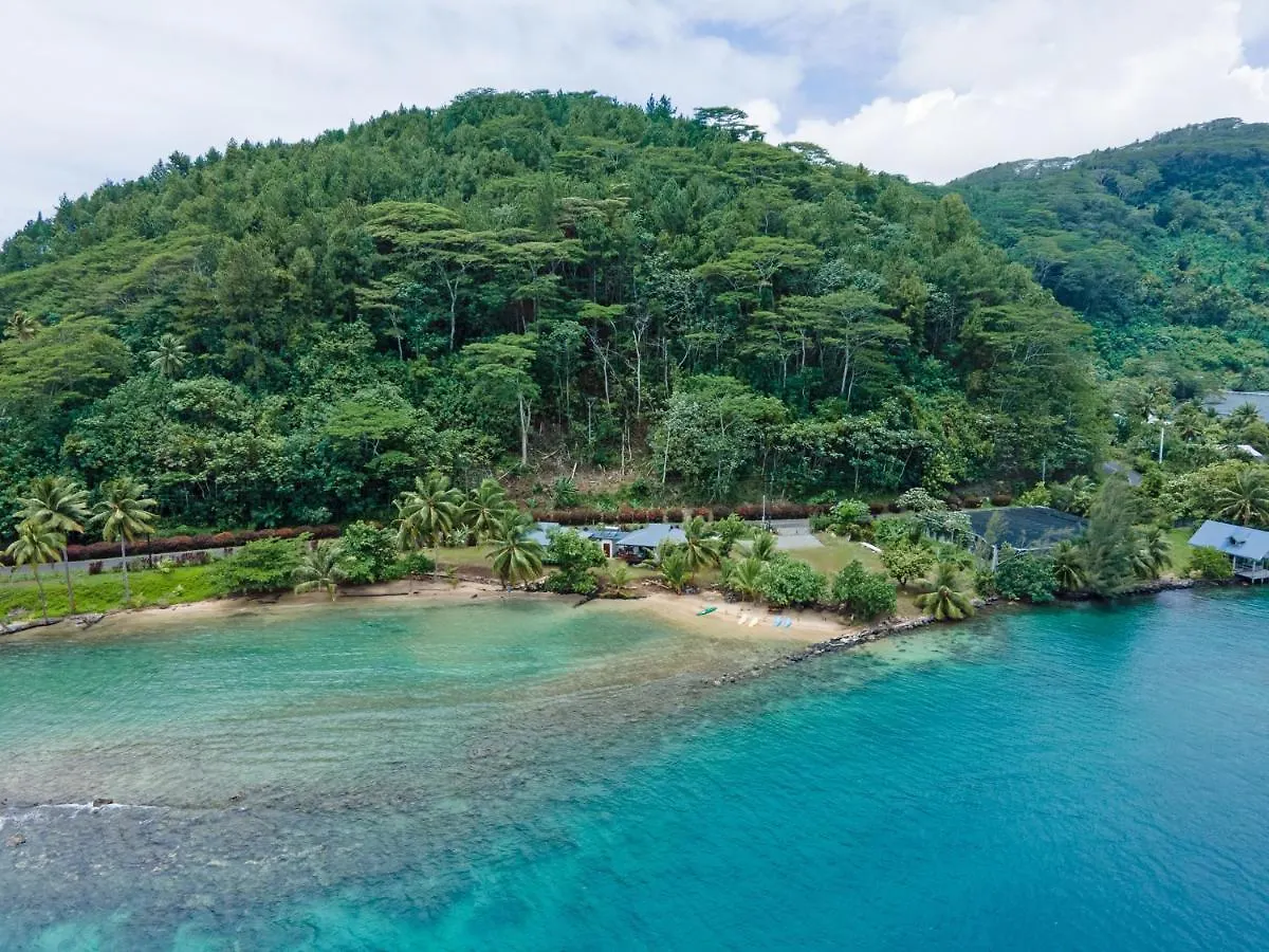 Opoa Le Neliza Beach Lodge Raiatea